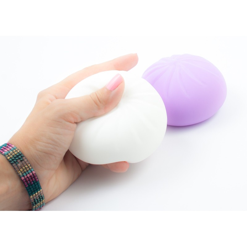 Gniotek antystresowy Dumpling Pierożek fioletowy 8 cm