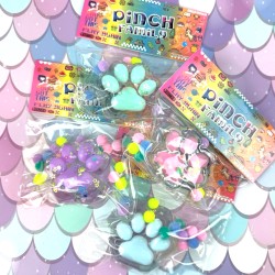 Gniotek Kocia łapka Cat Pow Taba Squishy z LED