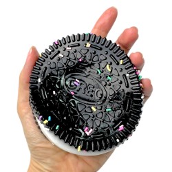 Gniotek antystresowy Oreo Jumbo 10 cm z kolorową posypką