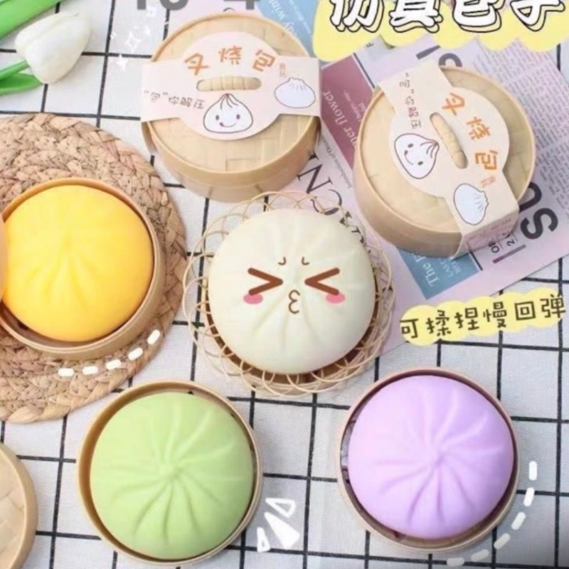 Zestaw gniotków Dumpling Pierożki z saszetką i brelokiem kapibara