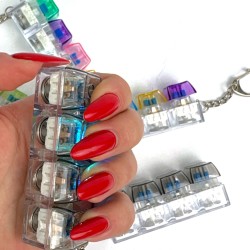 Kliker Brelok fidget Klawiatura LED RGB Clicker Antystresowy