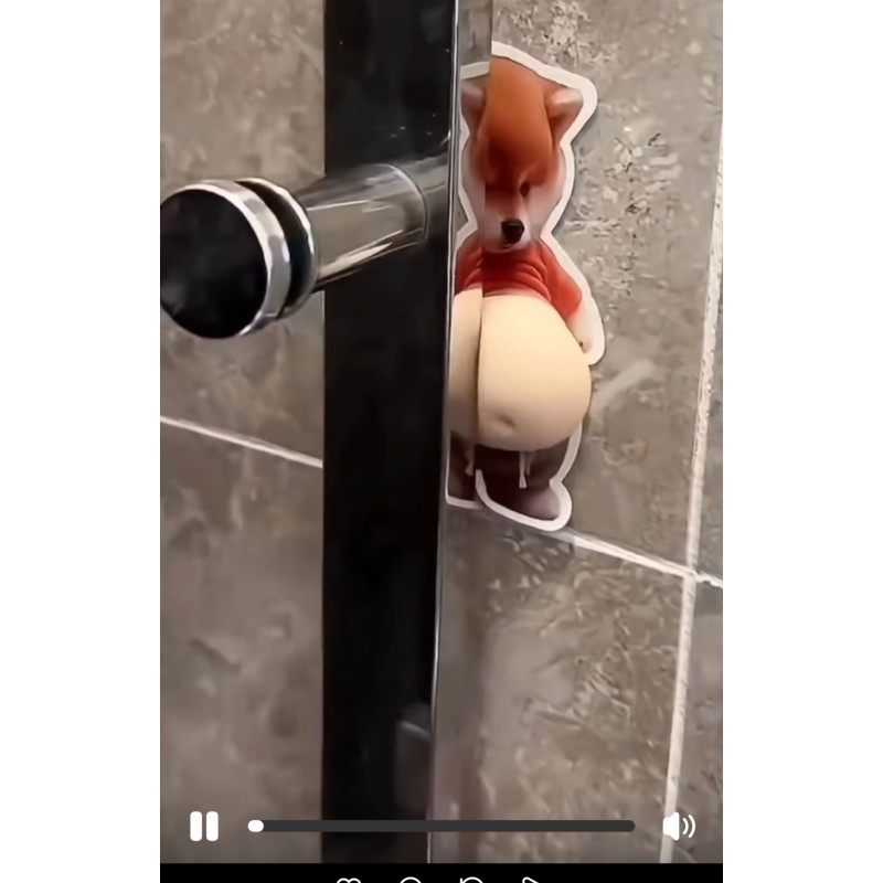 Mochi gniotek naklejka 3D kot z brzuszkiem antystresowy 1 szt.