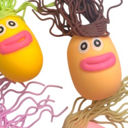 Gniotek antystresowy buźka ramen z włosami 1 szt. różne kolory